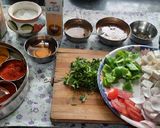 A picture of step 1 of Dhaba style spicy kadai paneer.