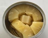 A picture of step 1 of Sweet and sour pork.