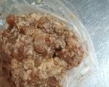 A picture of step 4 of Steamed Taiwanese Meatballs (with Pure Rice Flour).