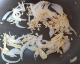 A picture of step 1 of Green bean stir-fry.