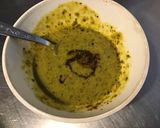 Une image de l'étape 3 de Sauce pesto de céleri et moutarde aux épices italiennes.