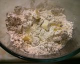 A picture of step 2 of Sabrina's apple pie.