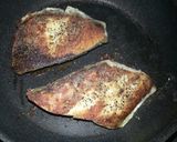 A picture of step 5 of Teriyaki Buri (Amberjack) with Garlic and Black Pepper.