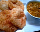 A picture of step 7 of Kachori with tarkari.