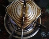 A picture of step 2 of Healthy Toasted sandwich.