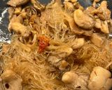 Foto del paso 7 de la receta: Fideos vermicelli con setas y yema de huevo 🍜