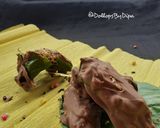 A picture of step 8 of Chocolate paan.