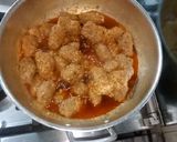 A picture of step 5 of Muthi Kabab Masala Salan.