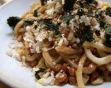A picture of step 6 of Stir Fried Natto and Chopped Udon Noodles with Sesame Oil.