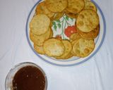 A picture of step 5 of Milk crackers with chocolate sauce.