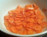 A picture of step 4 of Carrot Throat Soother.