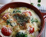A picture of step 11 of Doria (Rice Gratin) with Curry Pilaf and White Sauce.