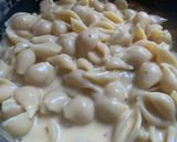 A picture of step 3 of Macaroni cheese with a twist.