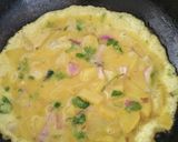A picture of step 4 of Spanish Potato omelette.