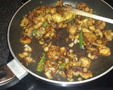A picture of step 10 of Dry chili Mushrooms.