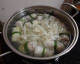 Hình bước làm 4 của món Canh bắp cải cuộn thịt