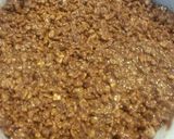 A picture of step 3 of Chocolate Peanut Butter Crunch Bars.