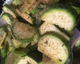 Foto del paso 2 de la receta: Zapallitos revueltos con filet de merluza