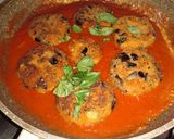 Foto del passaggio 4 della ricetta Polpette di melanzane alla parmigiana