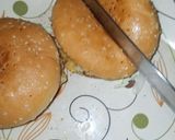 A picture of step 8 of Anday wala burger (street).
