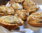 Gombás-sajtkrémes melegszendvics recept fázis 3 fotója