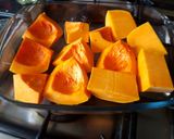 Sütőtökgolyók kekszmorzsában (Halloween-ra 👀) recept fázis 2 fotója