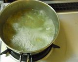 A picture of step 4 of Zha Cai (Sichuan Pickle) and Spinach Soup.