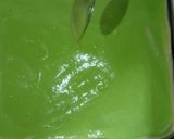 Foto langkah ke 5 dari resep Bolu gulung.