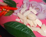 Foto langkah ke 2 dari resep Sambel Goreng Labu Siam.