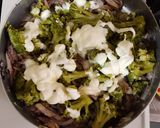 Foto del paso 7 de la receta: Brócoli al vino con pechuga de pollo. 🥦🐔🍷