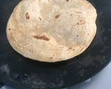 A picture of step 2 of Rolling Paneer stuffed roti.