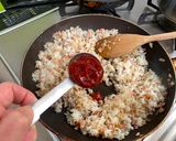 A picture of step 2 of One-Bite Omu Rice.