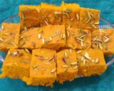 मँगो रवा केक (mango rawa cake recipe in marathi) रेसिपी स्टेप 6 फोटो