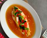 Foto langkah ke 4 dari resep Steam Ikan Saus Hongkong.