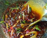 Gambar langkah 5 resipi Siakap Goreng Pedas Ala Thai.