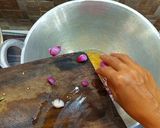 Foto langkah ke 2 dari resep Cara Masak Kikil Sapi Empuk dan Nikmat, Pasti Suka!.