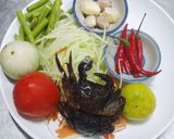 รูปขั้นตอนการทำที่ 1 ของ ส้มตำปูปลาร้า