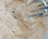 Foto langkah ke 2 dari resep Buttercream Homemade.