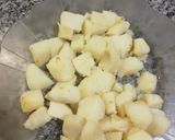 Foto del paso 3 de la receta: Cubos de cerdo especiados con papas, acelga y porotos colorados
