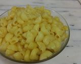 A picture of step 2 of Melt-in-your-mouth Spicy Veggie Pasta.