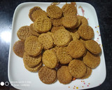 सूजी की मीठी मठरी (Suji ki meethi mathri recipe in Hindi) रेसिपी चरण 5 फोटो