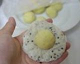 A picture of step 4 of Black Sesame Sweet Potato Paste Bread.