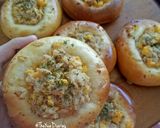 Foto langkah ke 10 dari resep Tuna Onion Bread.