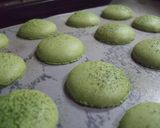 A picture of step 19 of Matcha Green Tea Macarons.
