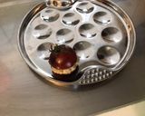 Une image de l'étape 7 de Tomates prunes au brocciu corse et tapenade verte.