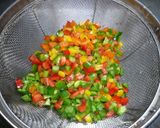 A picture of step 2 of [Farmhouse Recipe] Frozen Mixed Bell Peppers.