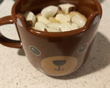 Foto del paso 4 de la receta: Bizcochoco de chocolate blanco al microondas 🤤🤤!!