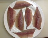 A picture of step 1 of Horse Mackerel with Herbed Breadcrumbs.