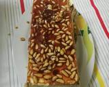 Foto del paso 5 de la receta: Tarta de queso con caramelo y piñones