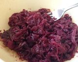 A picture of step 3 of Angus Burger Bites with Red Onion Jam & Horseradish Mayo.